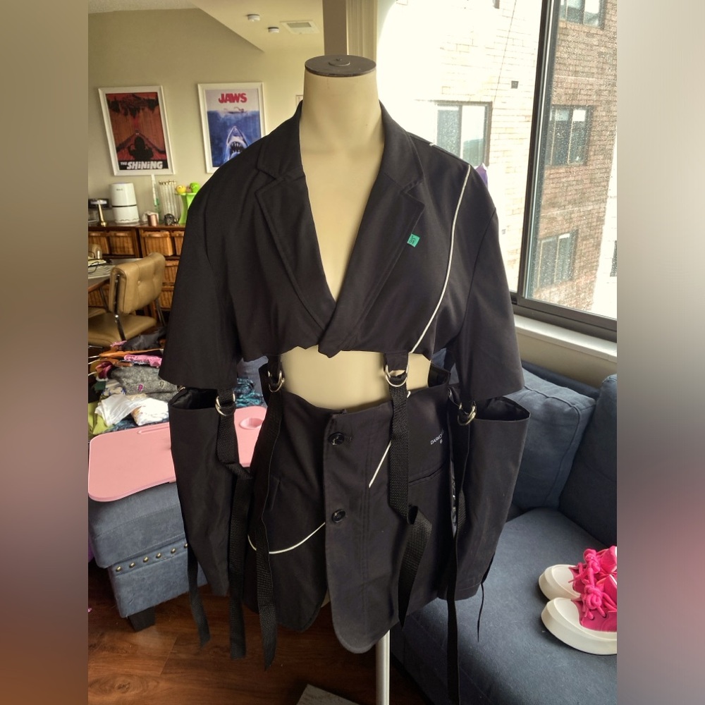 Designer two piece set cropped blazer and mini skirt